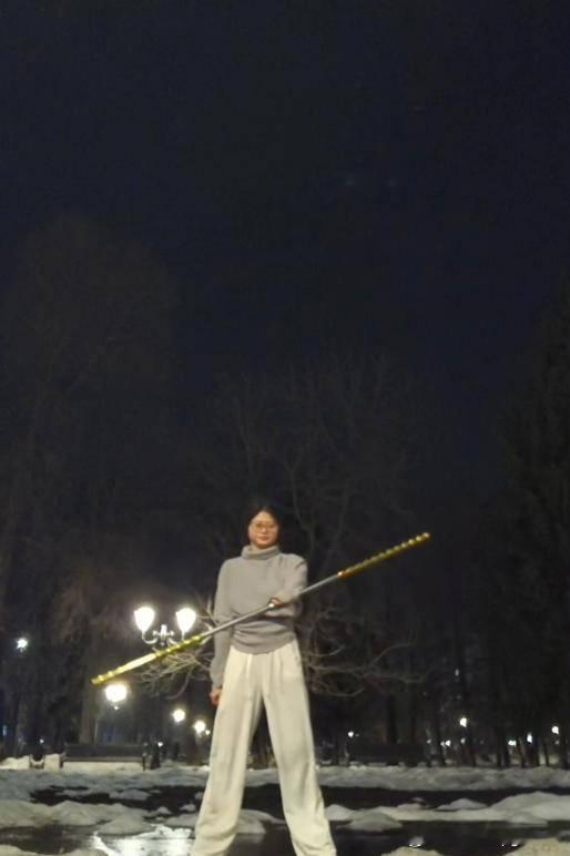 美女留学生扮孙悟空参加选美“美猴王参加选美比赛啦。”来自江西的钟同学目前正在俄罗