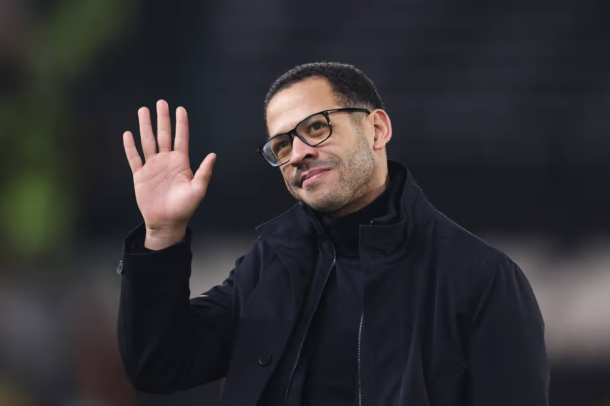 杰拉德：蓝军刚力挺主帅转头就解雇他，言行相悖不让人信服