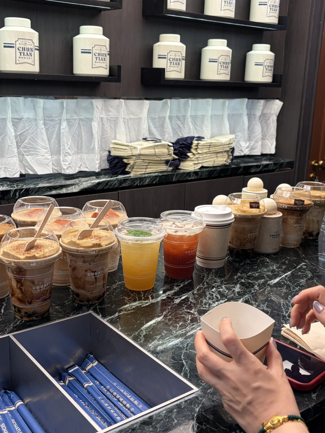 骚奶茶又在勾引我