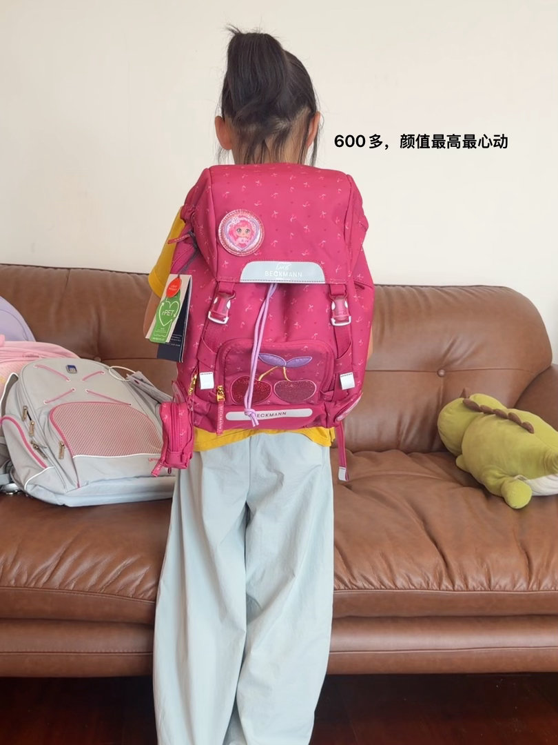 阿秋点小学书包已经选好啦~坐等开学啦明天可以来买书包哦 