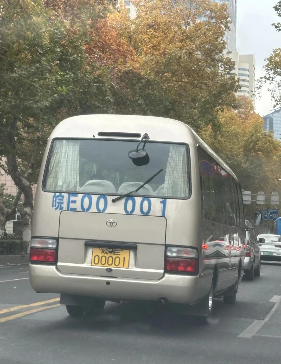 市委书记车牌吧