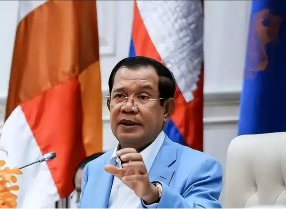泰国终于反击了，他信亲自出面表态与洪森恩断义绝，转头又给中国送了一份“大礼”，这