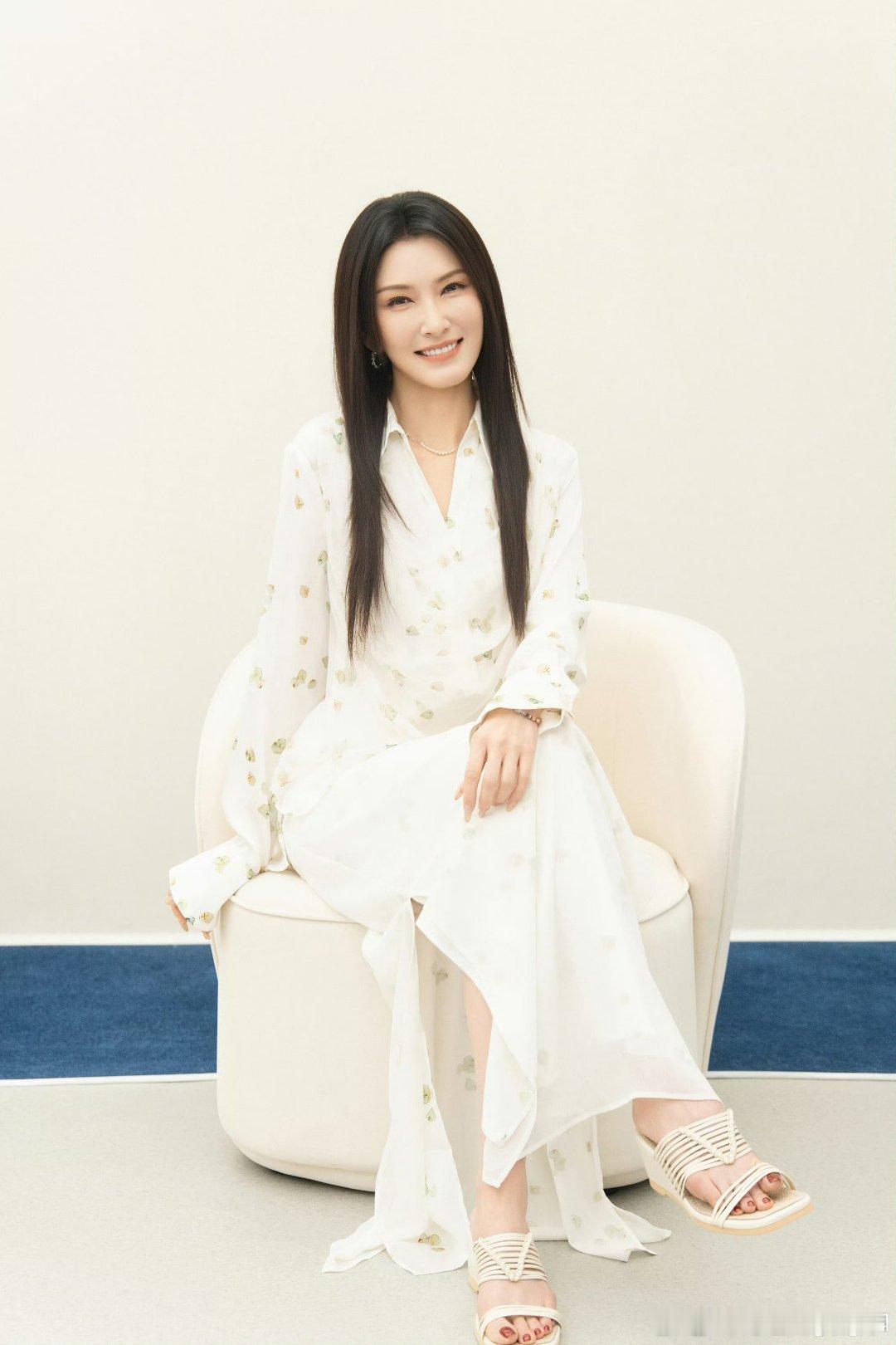 通透从容徐洁儿，分享双人秀为队内内投所得，不纠结人选搭配，潜心打磨舞台追求更好表