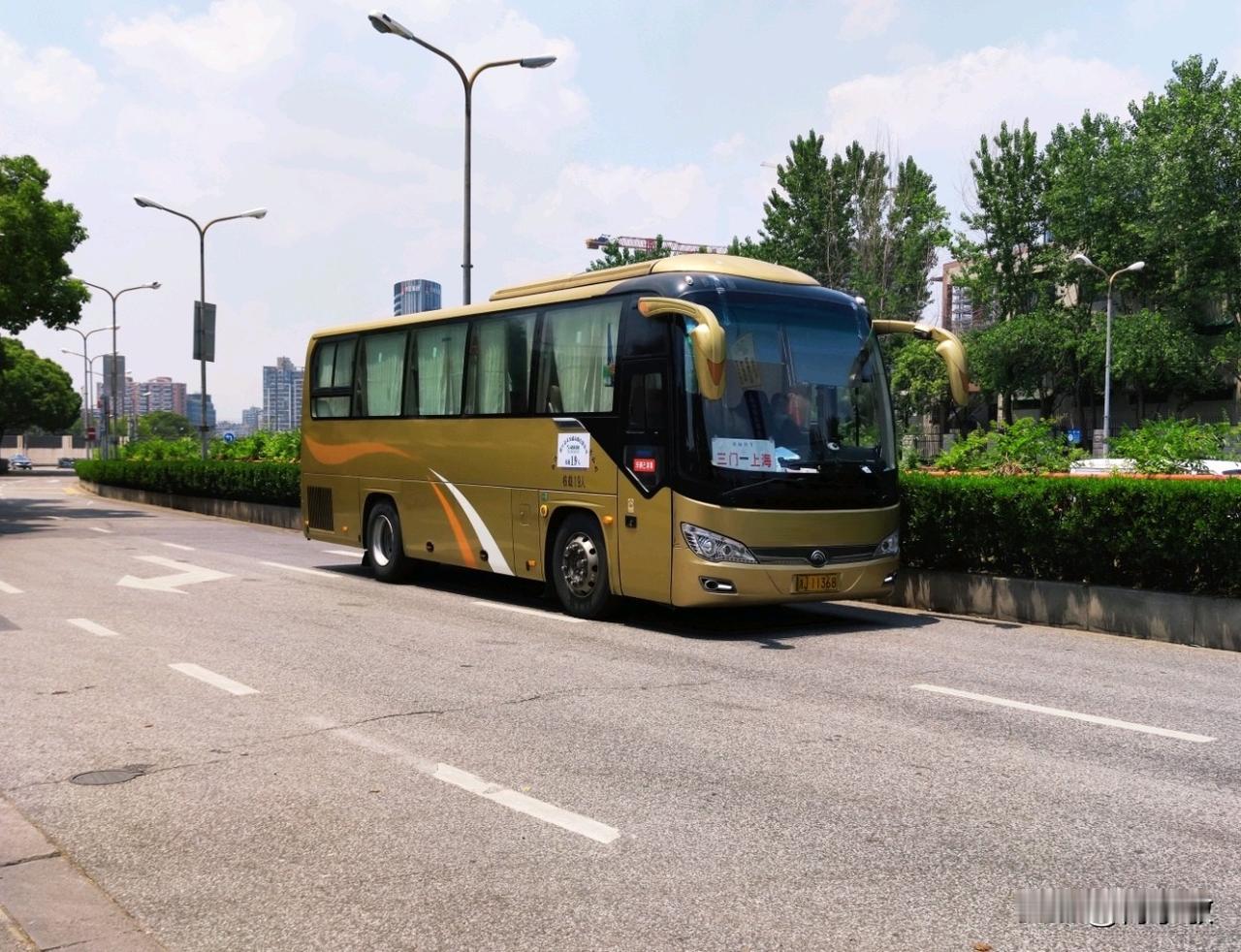 上海曾经的省际长途线路（二十一），还有多少在跑？
三门—上海
万年—上海
石浦—
