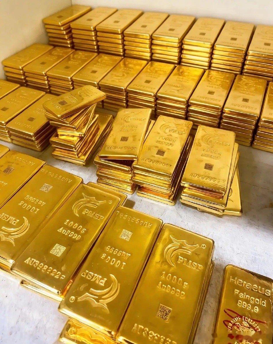 人果然挣不到认知以外的钱！这句话的含金量还在上升，不信你看那些，跟风买卖黄金的人