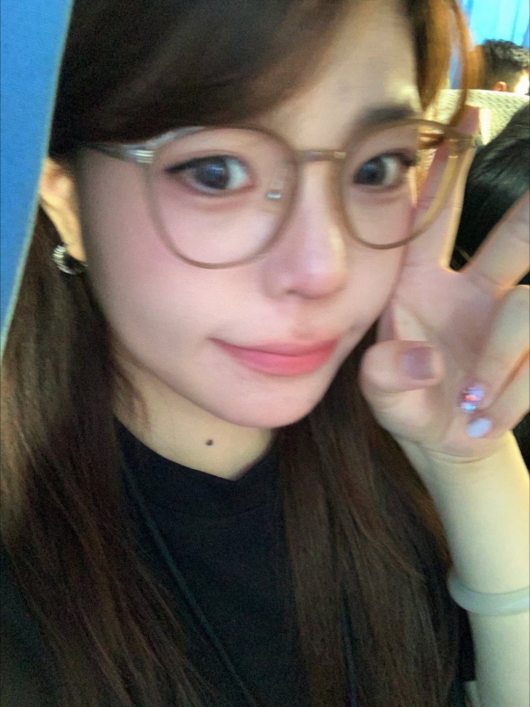 早～现在人在厦门出差待会儿打算去试驾一台操控感很棒的车子今早六点就爬起来洗头收拾