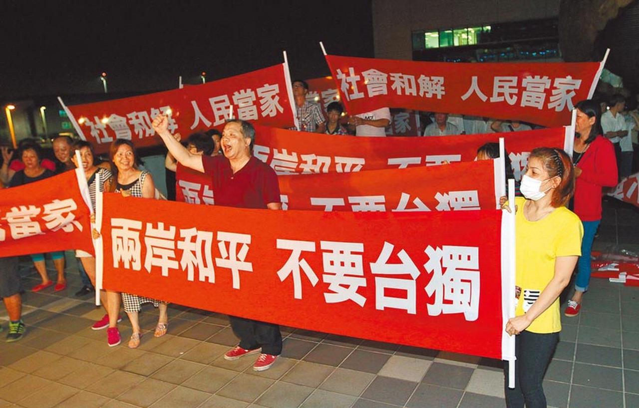 如果因为“美国的朋友”对国民党有高期待，国民党就愿意“主动研究”可行的军售方案？