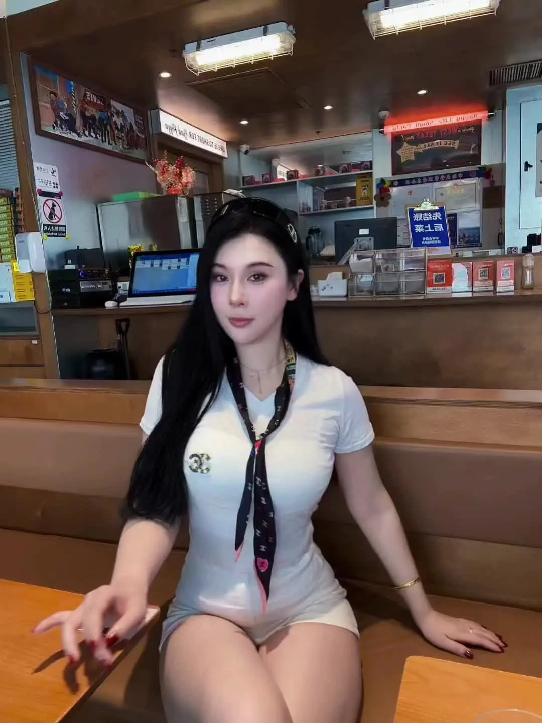 早春辣妹我先当了 这是属于春天的氛围感 出门吸氧的春日穿搭