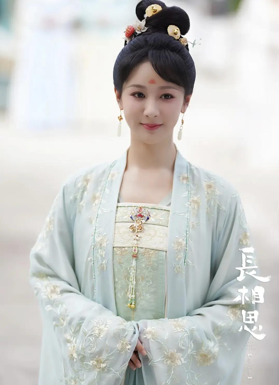 杨紫再不转型就来不及了，《长相思2》后杨紫还有两部待播剧，《青簪行》和《国色芳华