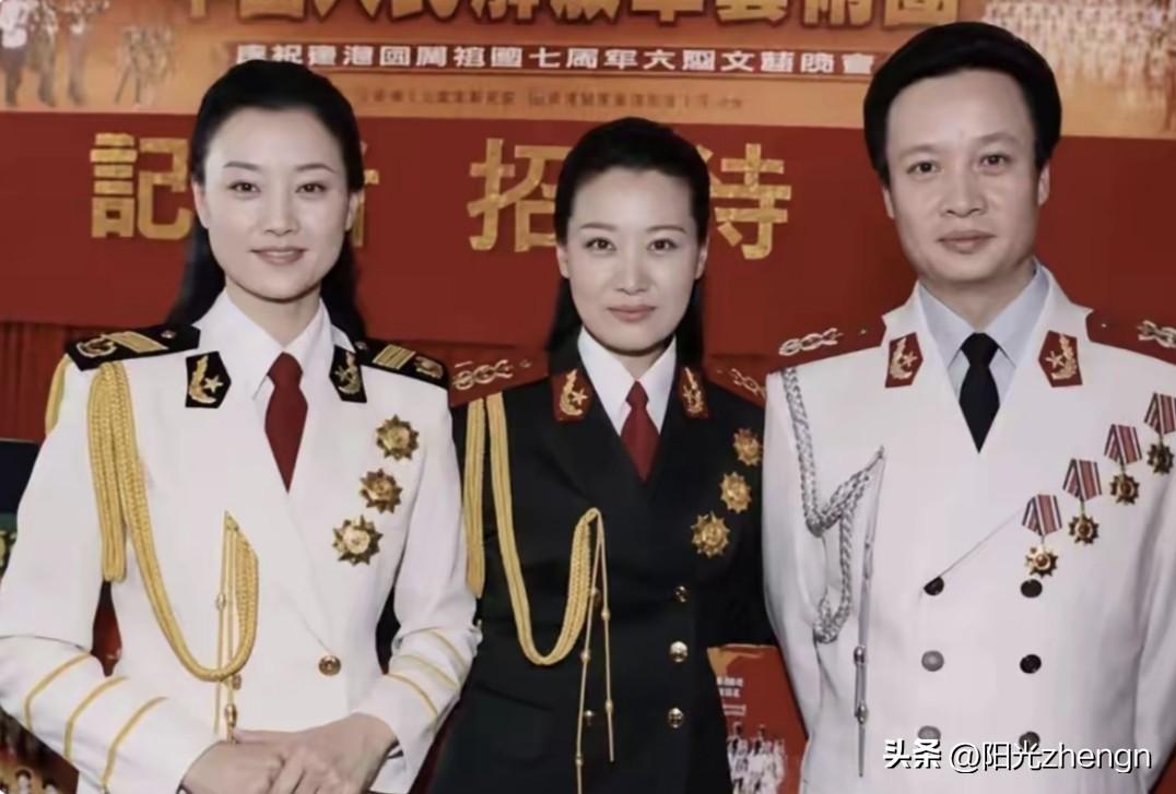 三位军旅歌手都深受观众喜爱！

宋祖英青歌赛获三等奖，却丝毫不妨碍走红。《好日子
