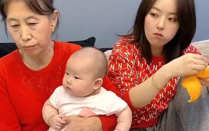 她用二十年守护家庭，却被冷落：一个婆婆的无声付出与心酸故事

在这个快节奏、高压