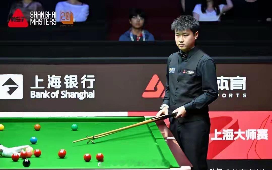 斯诺克最新战报：4强已出其3，小特6-0横扫老张，下轮或对吴宜泽北京时间7月30