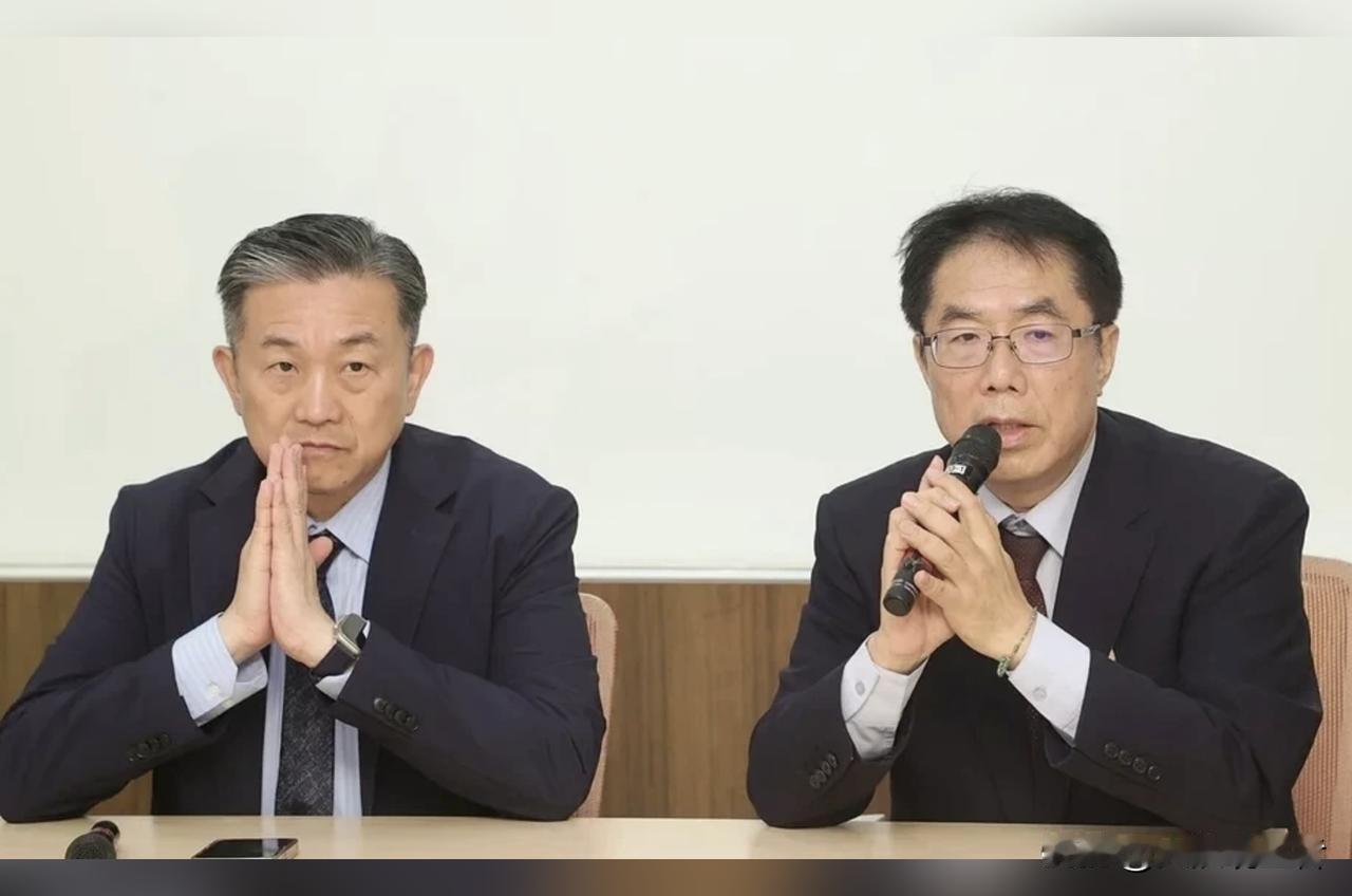 黄伟哲指控蒋万安为AI深伪视频背书涉嫌违法，双方隔空交锋

国民党新媒体部前主任