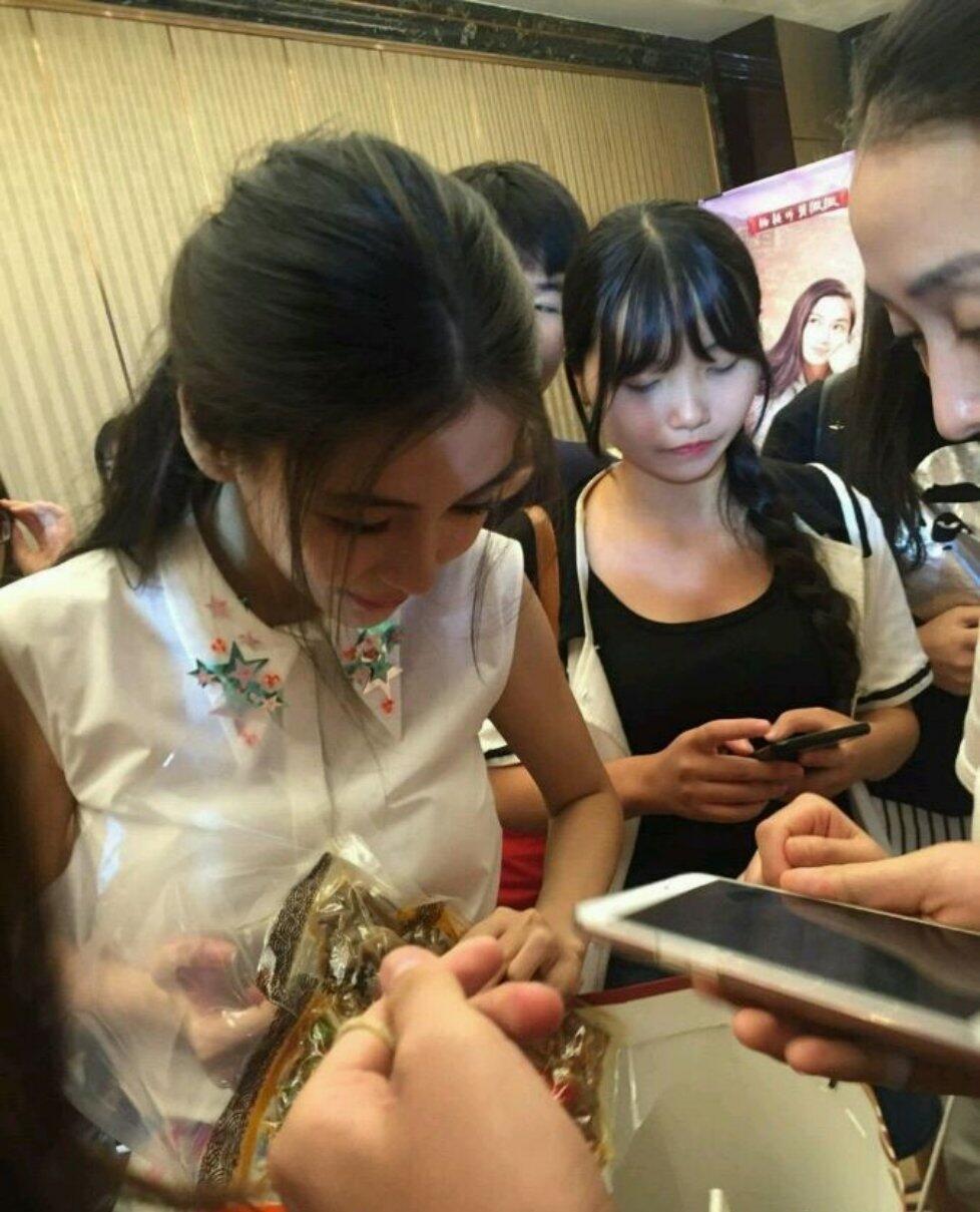 angelababy *杨颖 2016/07/31 贝微微时期原相机后置生图永远