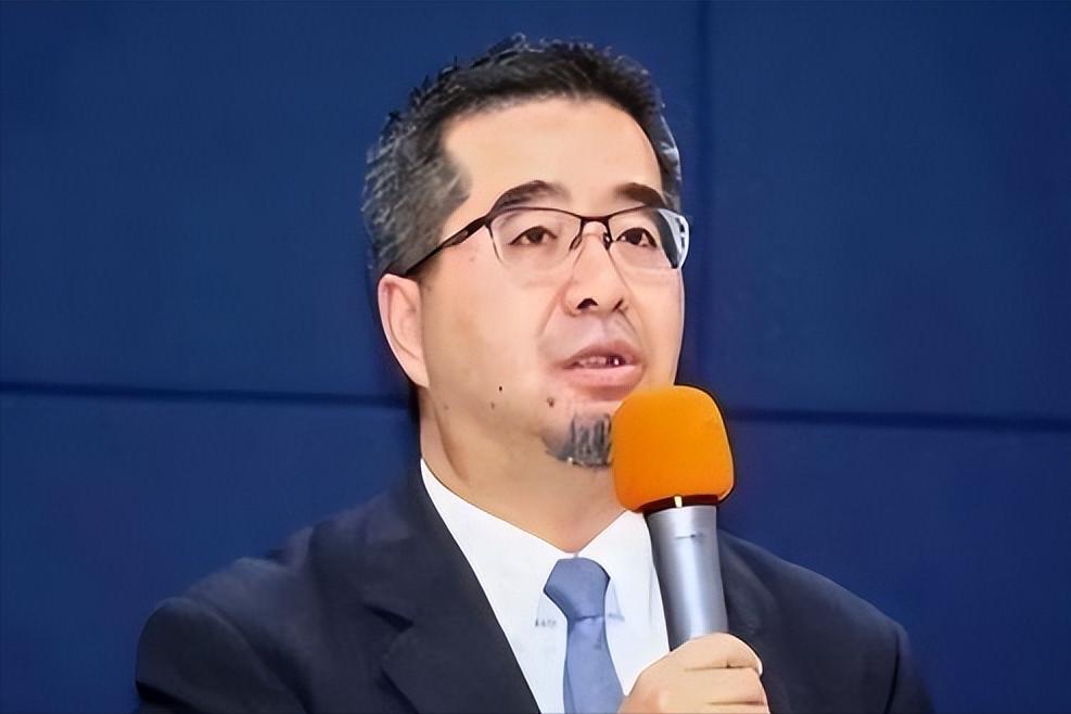 高雄科技大学前校长吴建国提出了具体的统一方案：两岸统一后，统称为“中国”，台湾称
