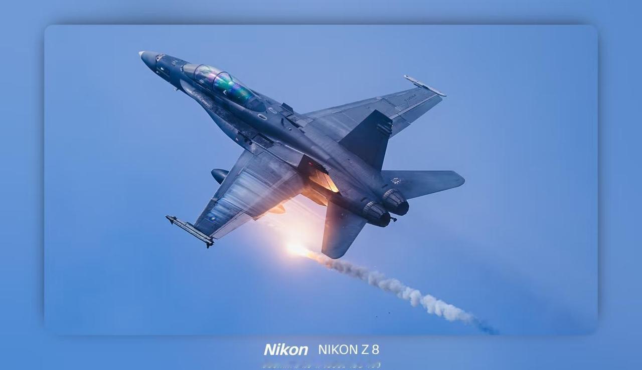 铁机开花 自我感动 过下生日
一曲新词酒一杯，去年天气旧亭台。夕阳西下几时回？—