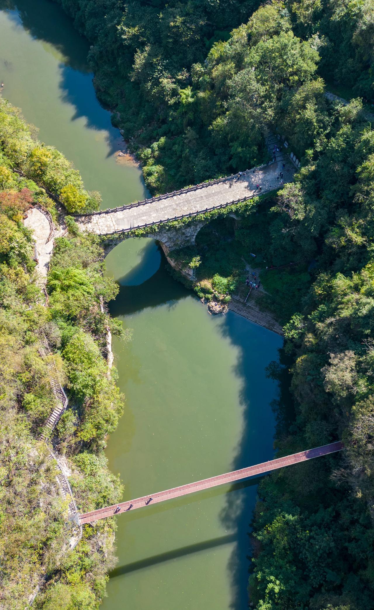 跟着王阳明打卡贵州，感受“平越思隐”

来贵州旅游，跟着王阳明打卡贵州，领略贵州