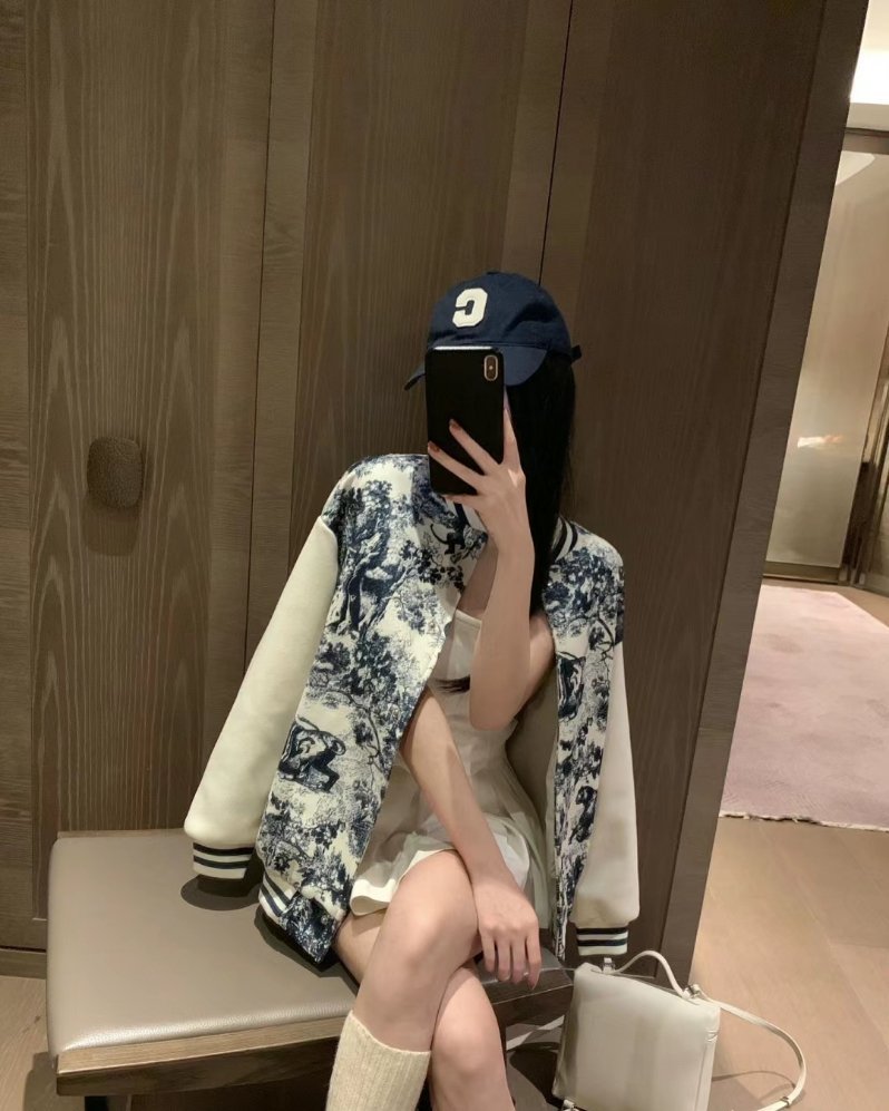 书要向后翻 人要向前看 人性 你懂就可以 千万别试探 . ​​​