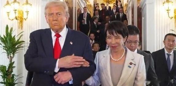 其实中日关系崩了，所有人都以为日本是在替美国冲锋、替台湾站台！一位美国专家直接把
