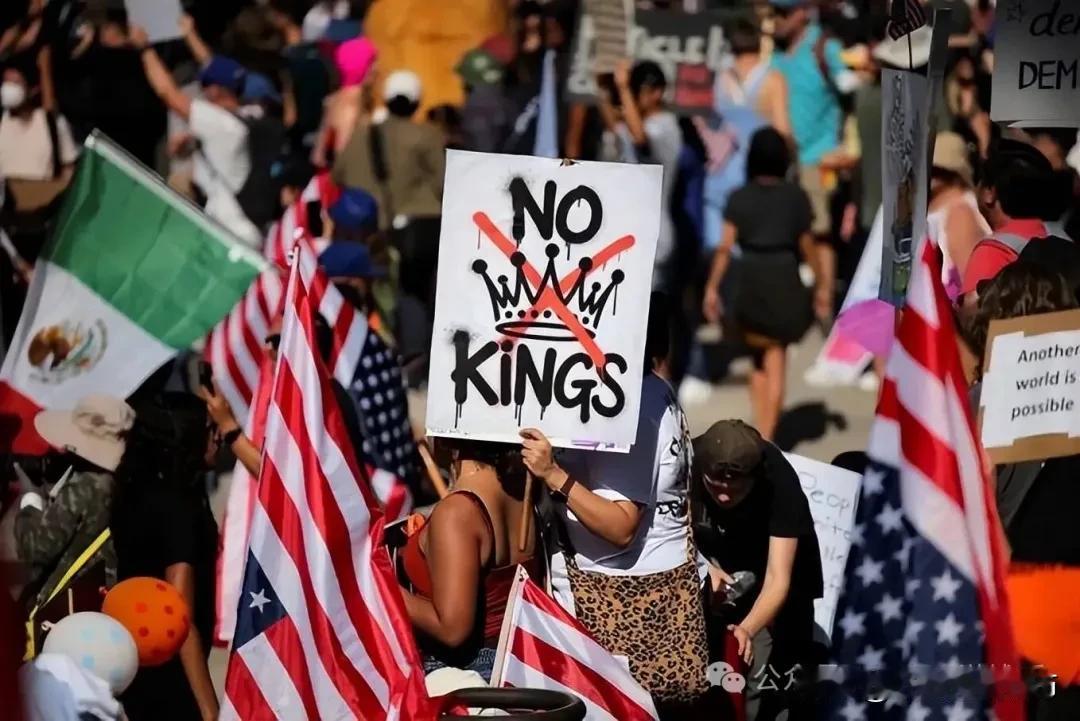 最美的风景线！看看川普名场面，签名将印上美元！其肖像将直接印制在硬币上！（来源网