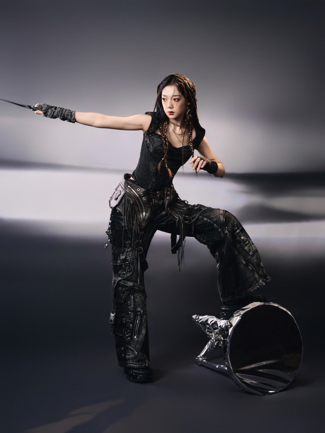 2025CFS世界总决赛2025CFS 帅晕！暗黑骑士风造型杀疯了，束腰配做旧工