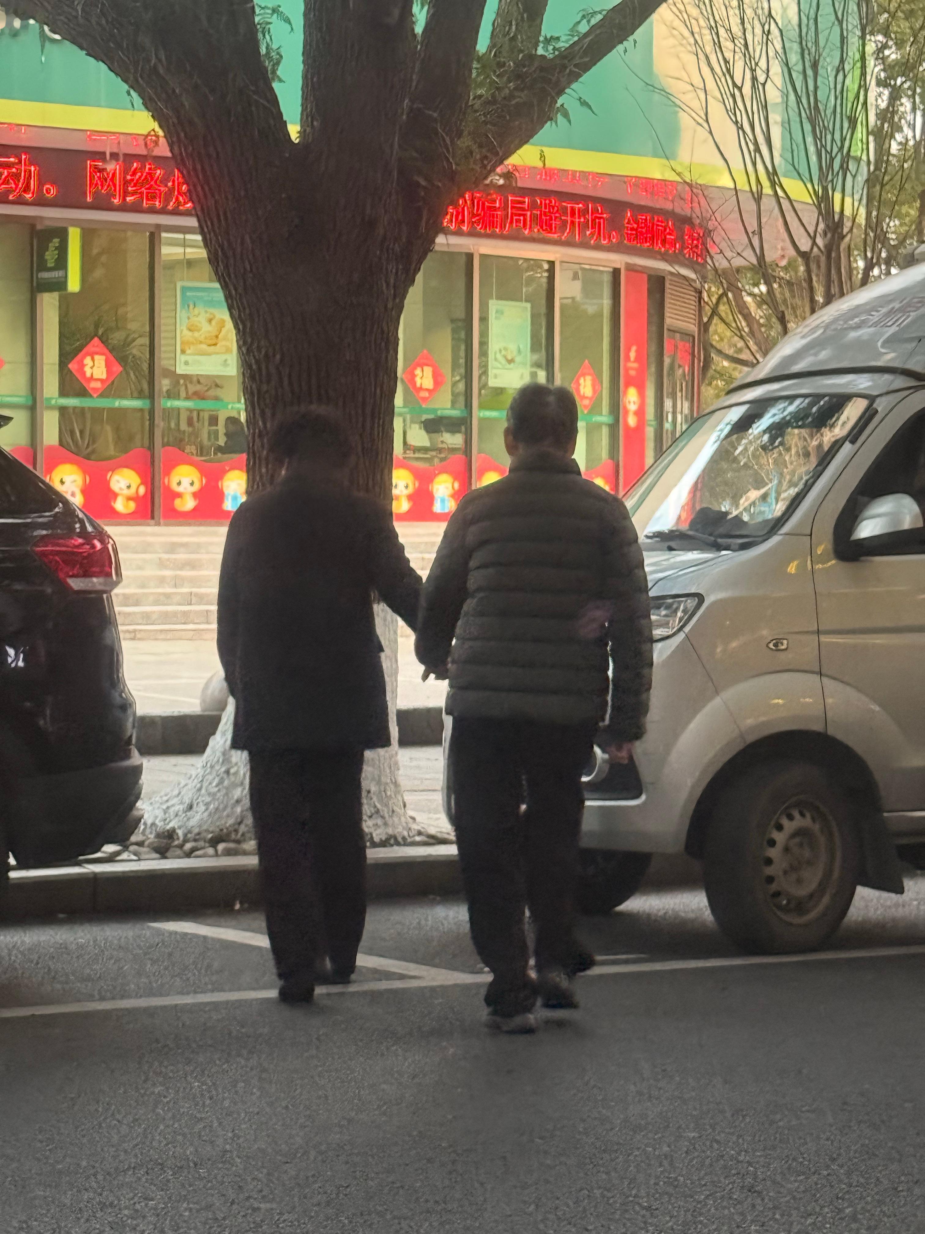 我将享受生活的每分每秒 ​​​
