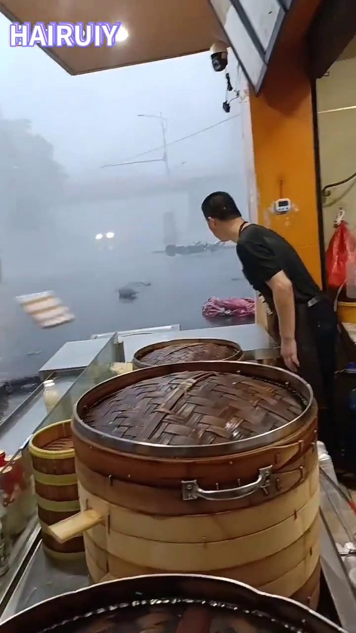 台风韦帕强势来袭。
海睿云HR