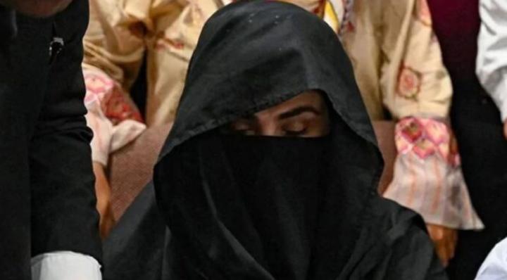 巴基斯坦媒体消息，伊姆兰・汗（PTI 创始人）的妻子布什拉・比比，向伊斯兰堡高等