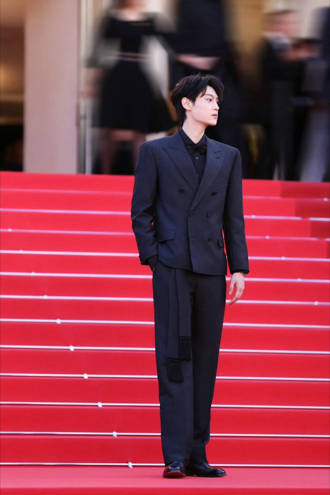ELLE 官方报道田栩宁亮相戛纳电影节，带来超季Valentino 2026早秋