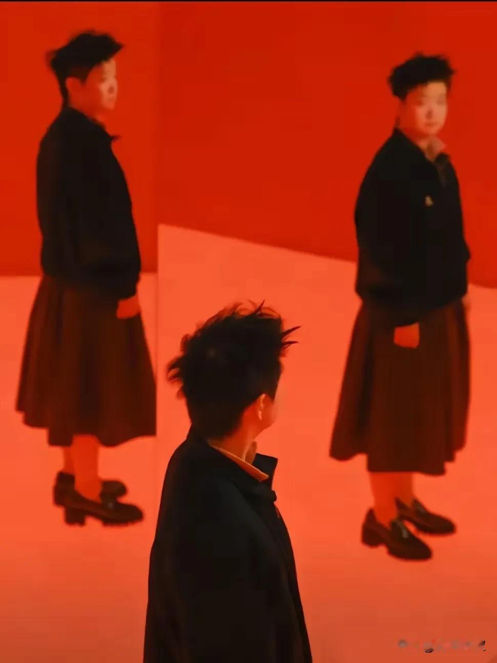 六个设计师，根据莎莎的喜好，设计成这样？

我不能说难看，
因为会被骂，
骂我有