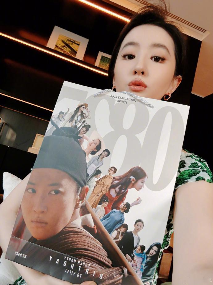 “神仙姐姐”都38岁了，出道23年，哪个角色最打动你？

15岁出道，刘亦菲创造