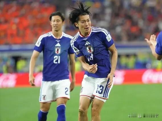 我们没有资格嘲笑日本的冠军梦...老实说，上半场看得我有点心惊胆战。在达拉斯接近