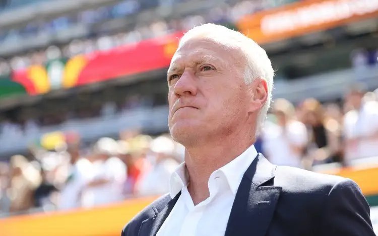 德尚成首位世界杯淘汰赛10胜主帅世界杯16强赛，法国1-0击败巴拉圭，晋级下一轮
