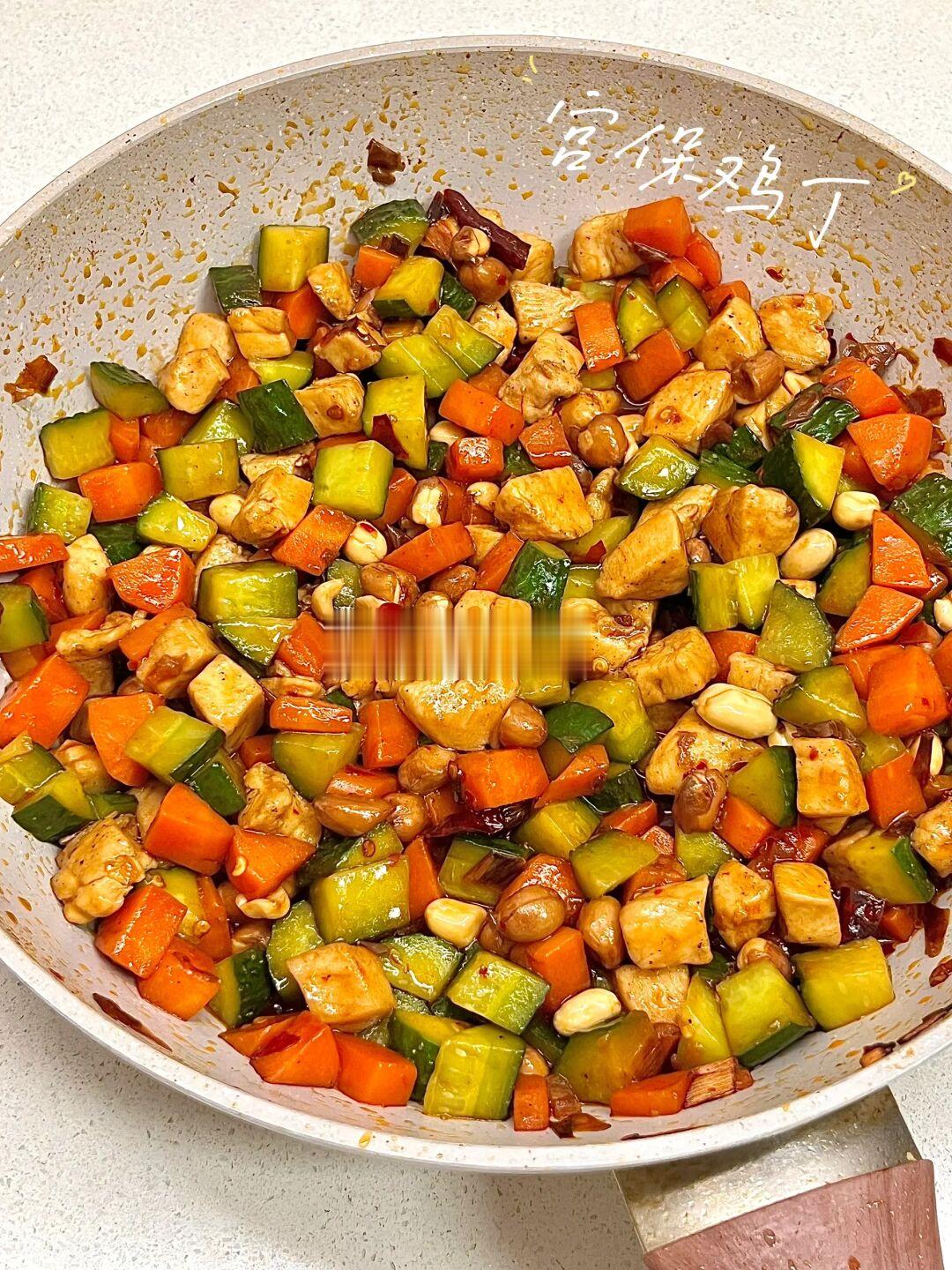 这样做宫保鸡丁香惨了！！🔥料汁调好太简单🔥