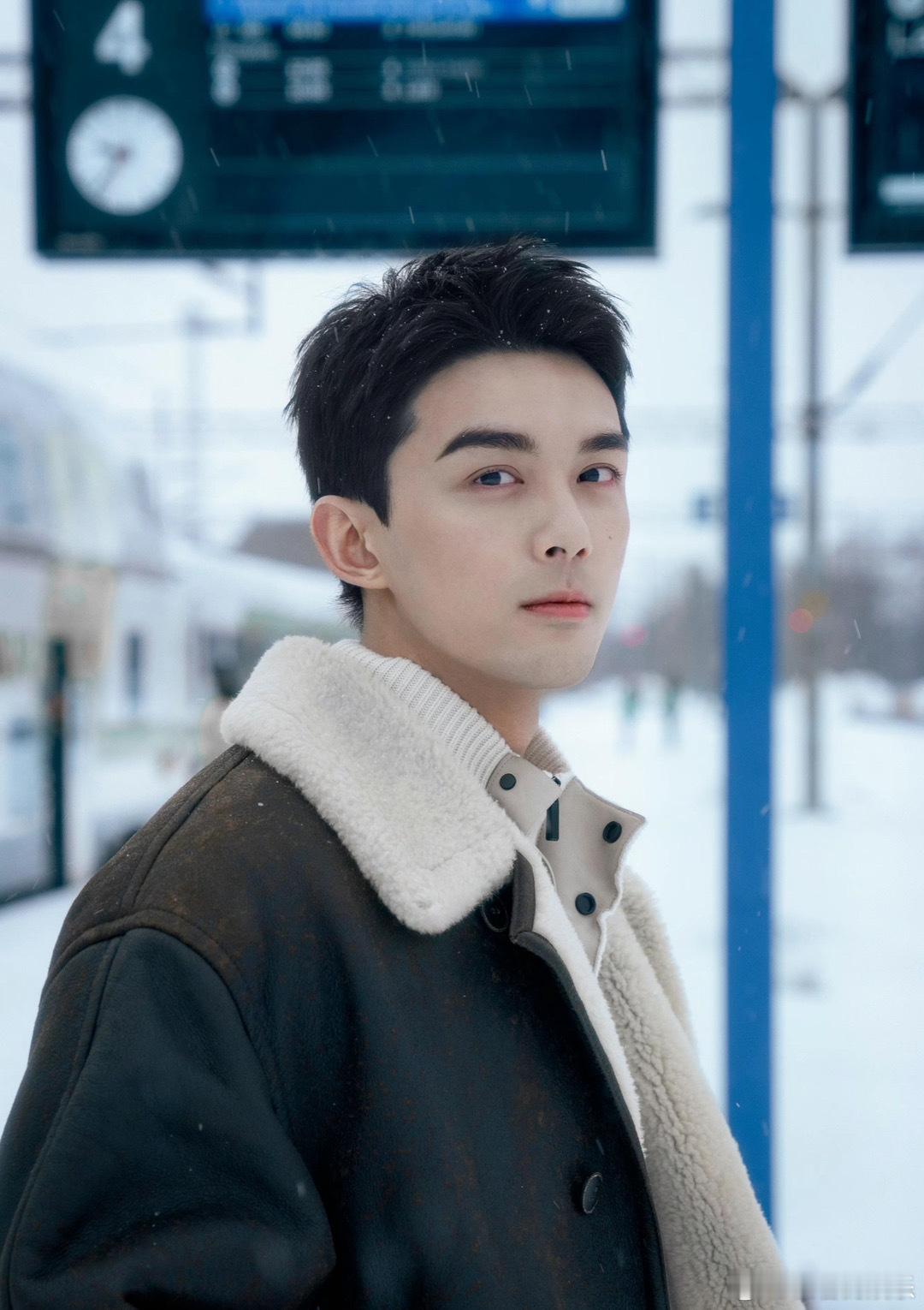 #在暴雪时分有细糠可以吃了# 林亦扬和殷果就是在用自己的实际行动向大家证明跟喜欢