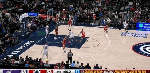 突破转身漂移出手~！！！ 