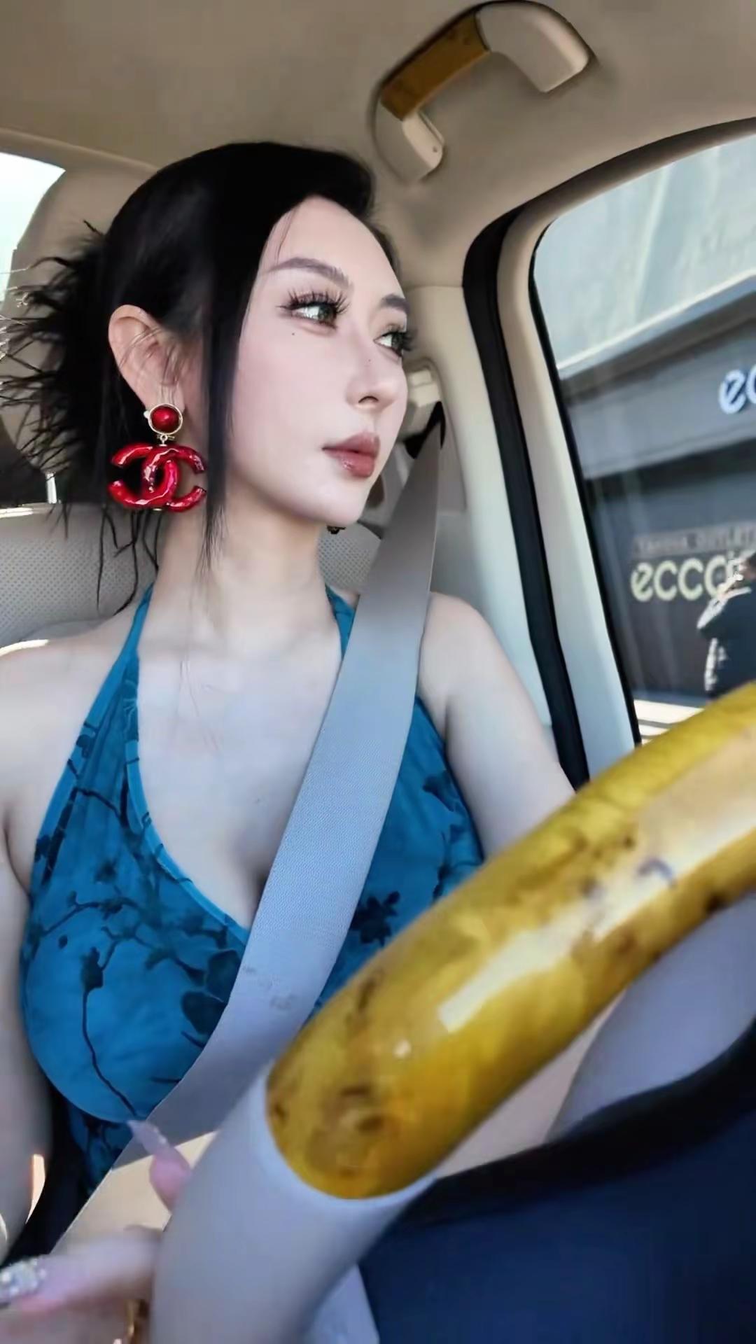 @茶茶公主———拍戏中～