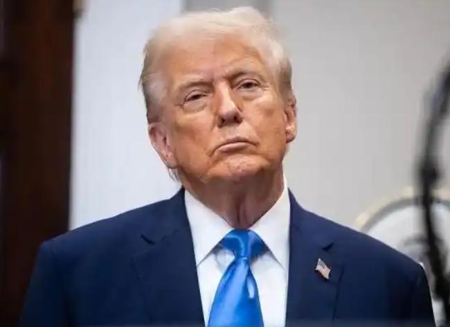 重磅消息！就在泽连斯基和特朗普谈判期间，俄国防部突然放出消息：乌克兰91架无人机