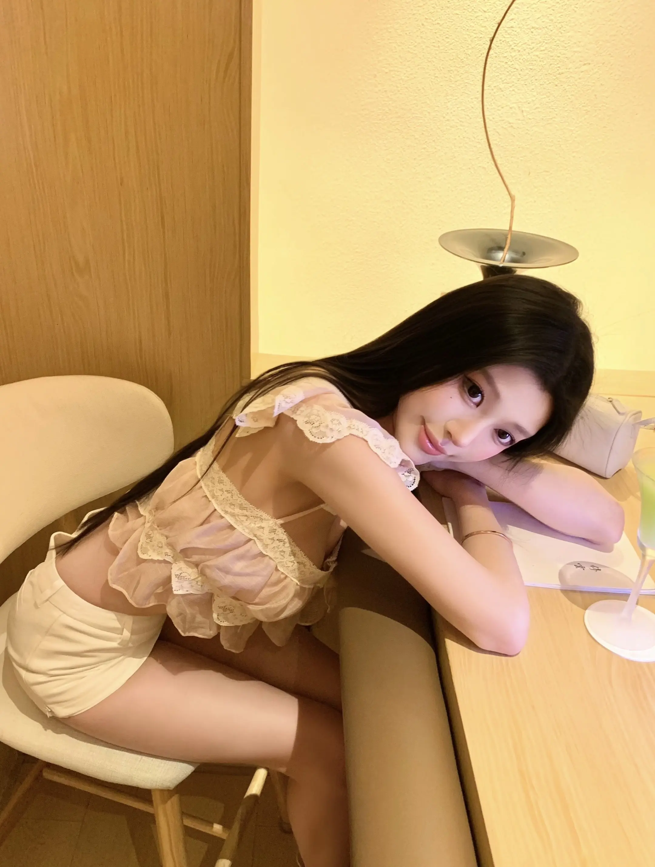 ₍₋︨︡ₒ₋︧︠₎ྀི。