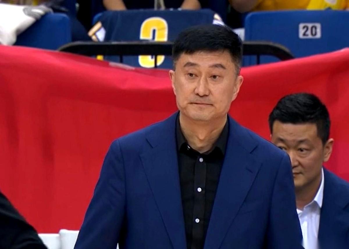 CBA常规赛，广东队和青岛队的这场球，打到第四节，青岛还领先13分。谁都以为要凉