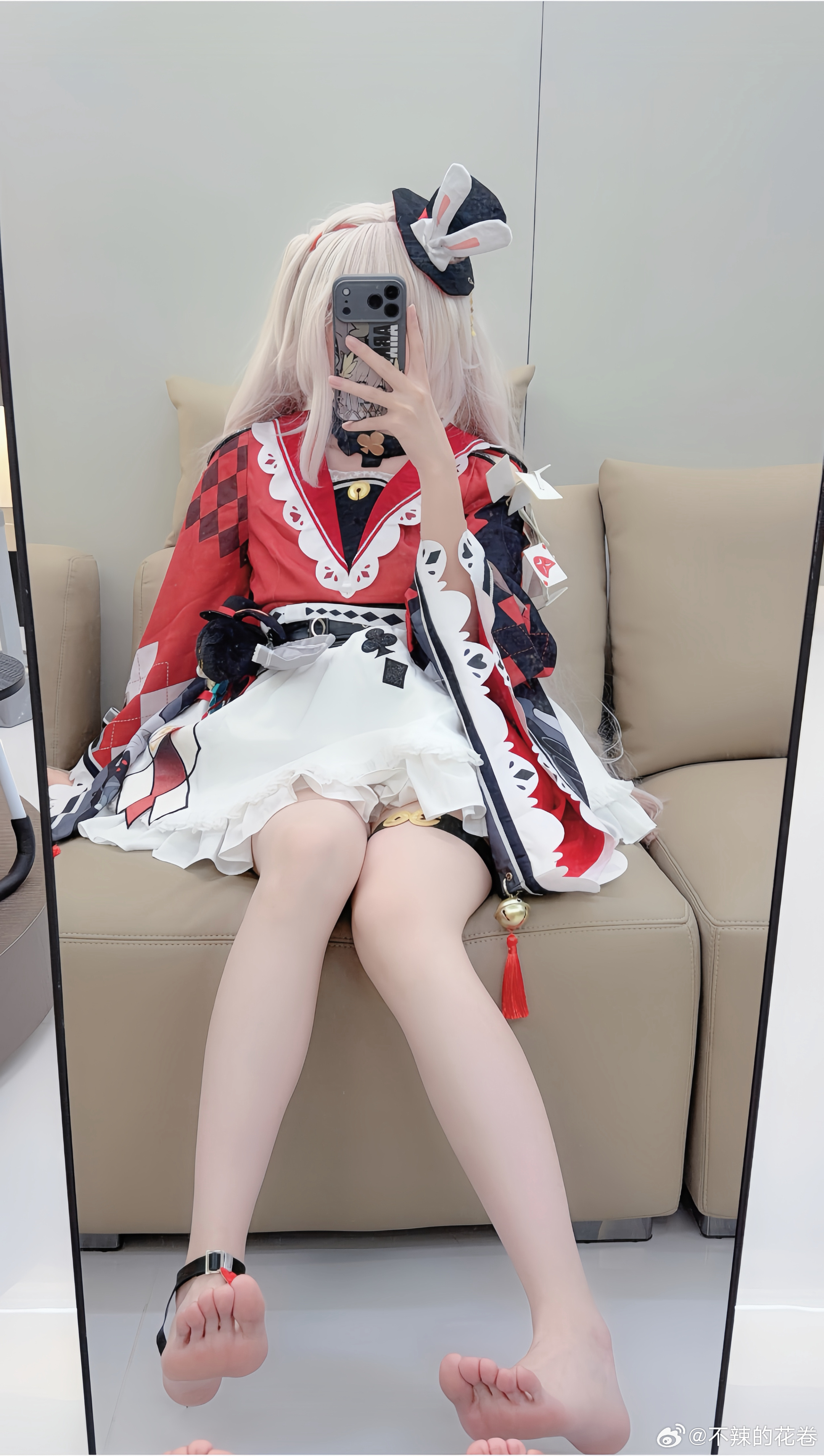 乖巧火花花 