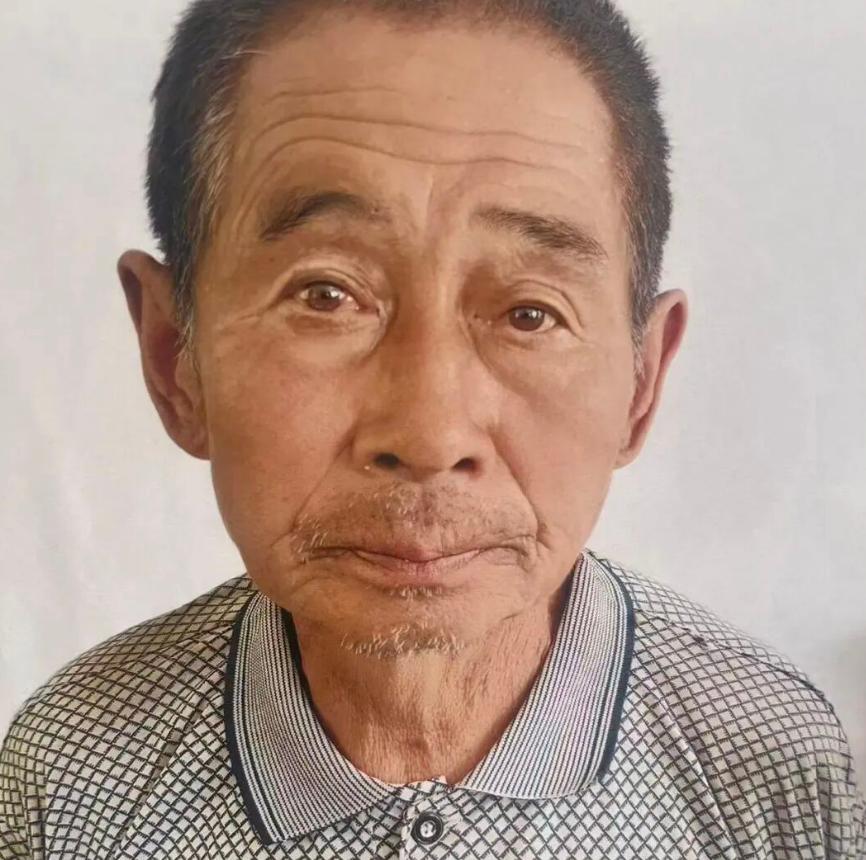 “太诡异了！”河北承德隆化县张三营镇台沟村发生一件让人百思不解的怪事，五十多只羊