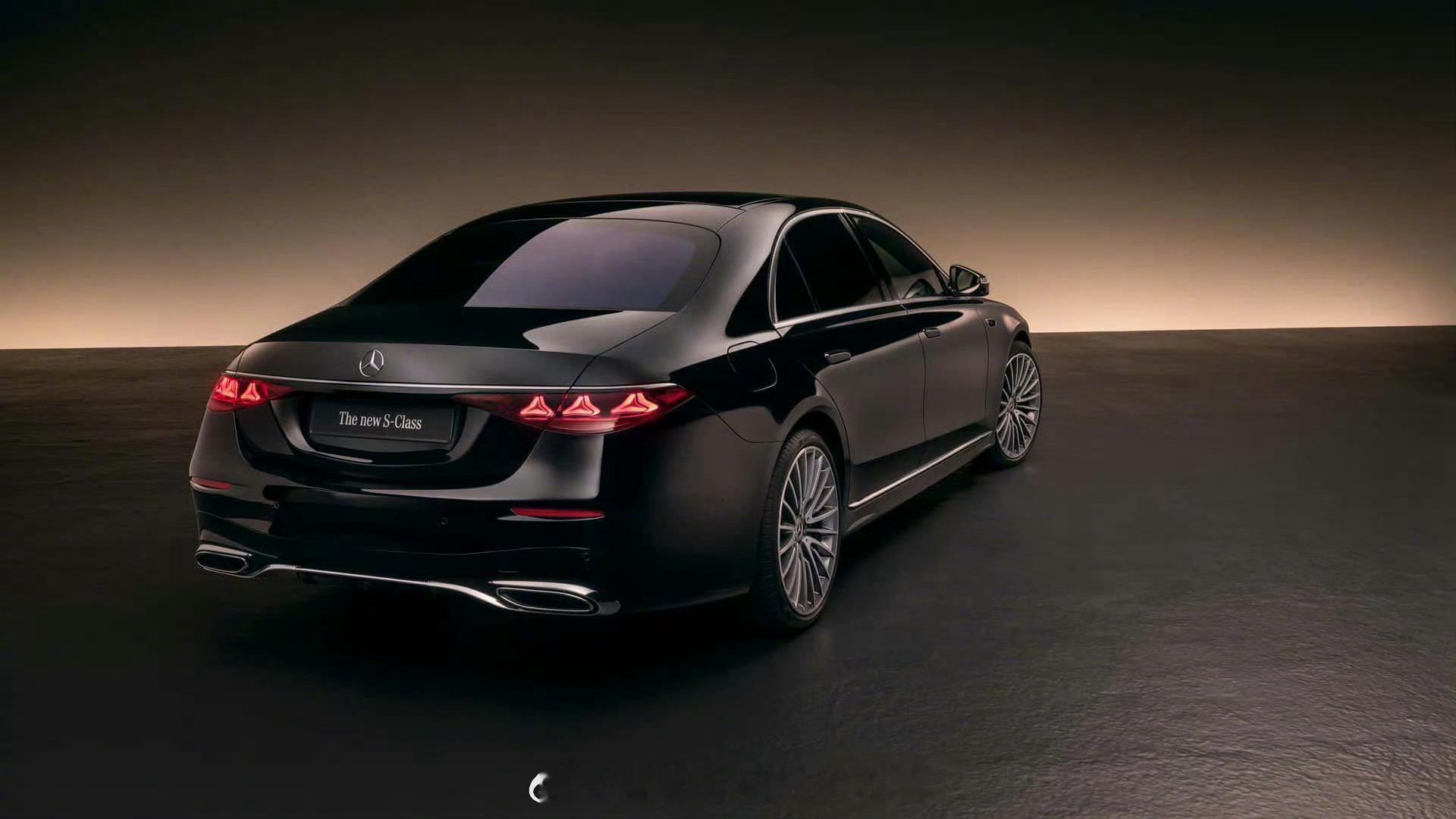 随着奔驰140年 的庆生，全新S级也曝光亮相了 