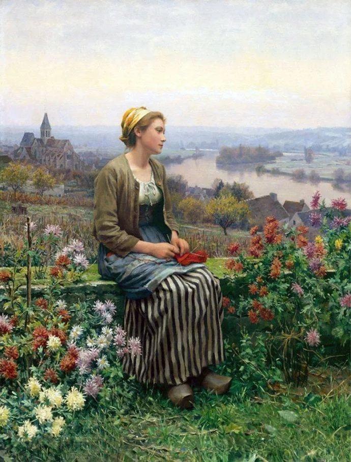 田园少女静坐花丛，悠然自得，远眺村庄，岁月静好。