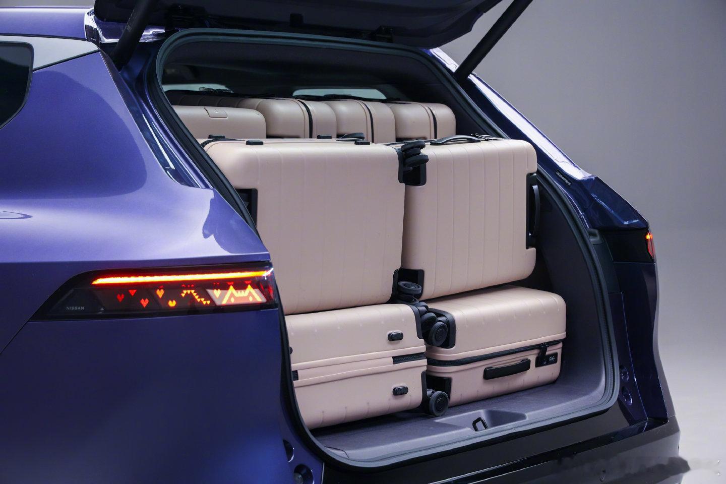 NX8告别老三样拥抱AI新五件 N7纯电，N6插混，NX8增程，日产连发三款车集