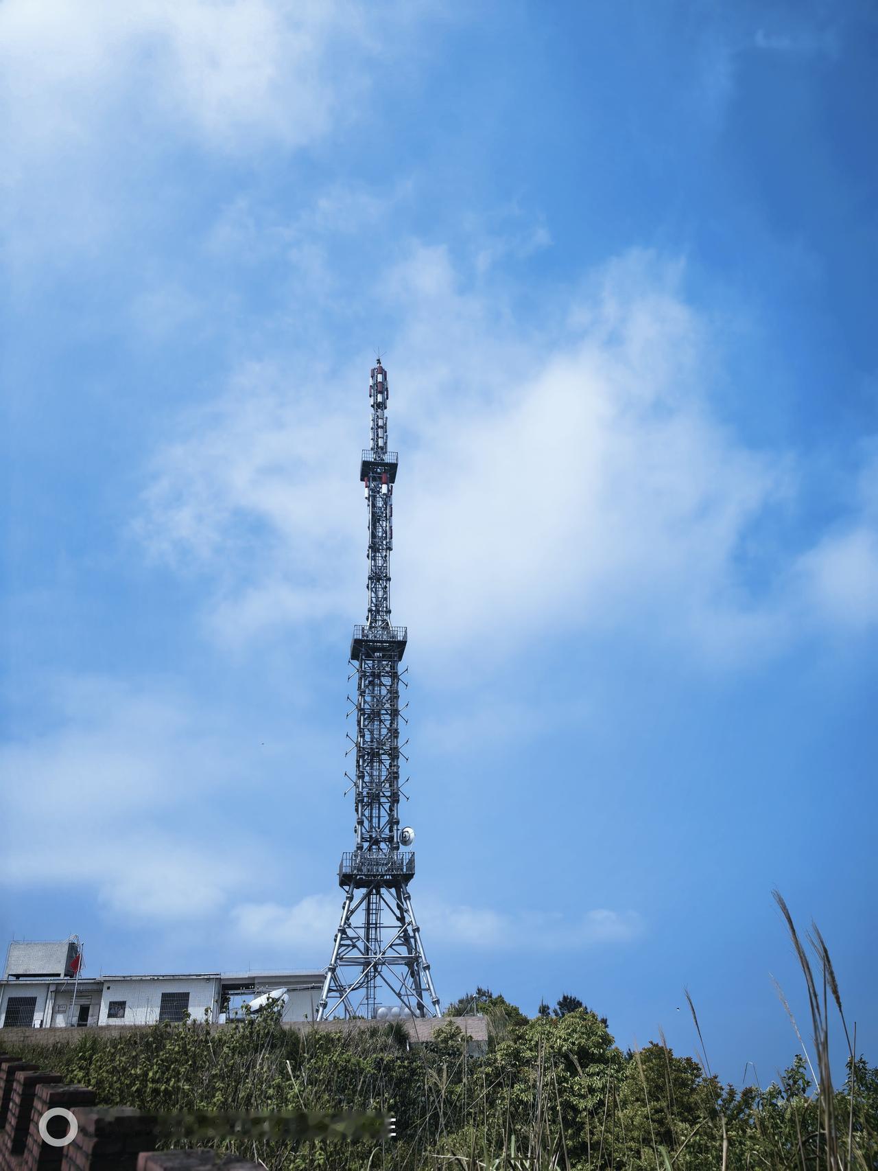 生病住院都是子女照顾，媳妇没有责任吗？老母亲每次住院，发觉一个问题，就是隔离左右