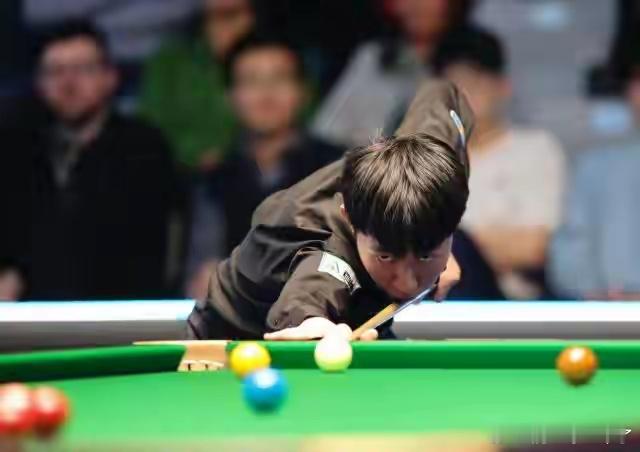 2025斯诺克公开赛四强出炉 常冰玉突围成中国独苗 北京时间12月20日，202