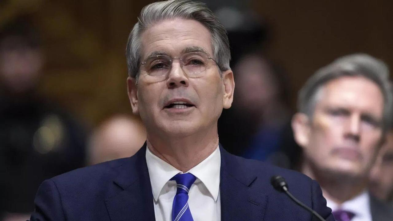 美财政部长在特朗普威胁格陵兰背景下称美国无意退出北约

俄罗斯卫星通讯社 202