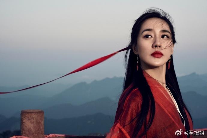 王智内娱最是演花木兰的人来了  王智红衣女刀客 刚可横刀上阵，柔可心怀温情，红衣