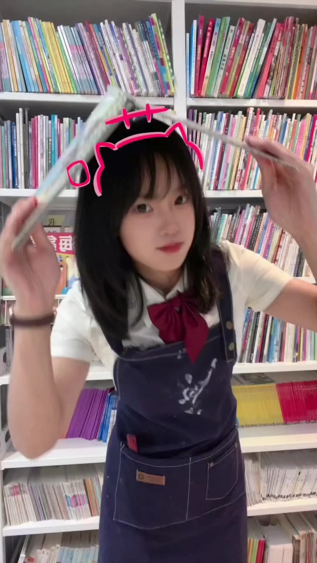 粘人的小猫没有错  ^⌯𖥦⌯^੭